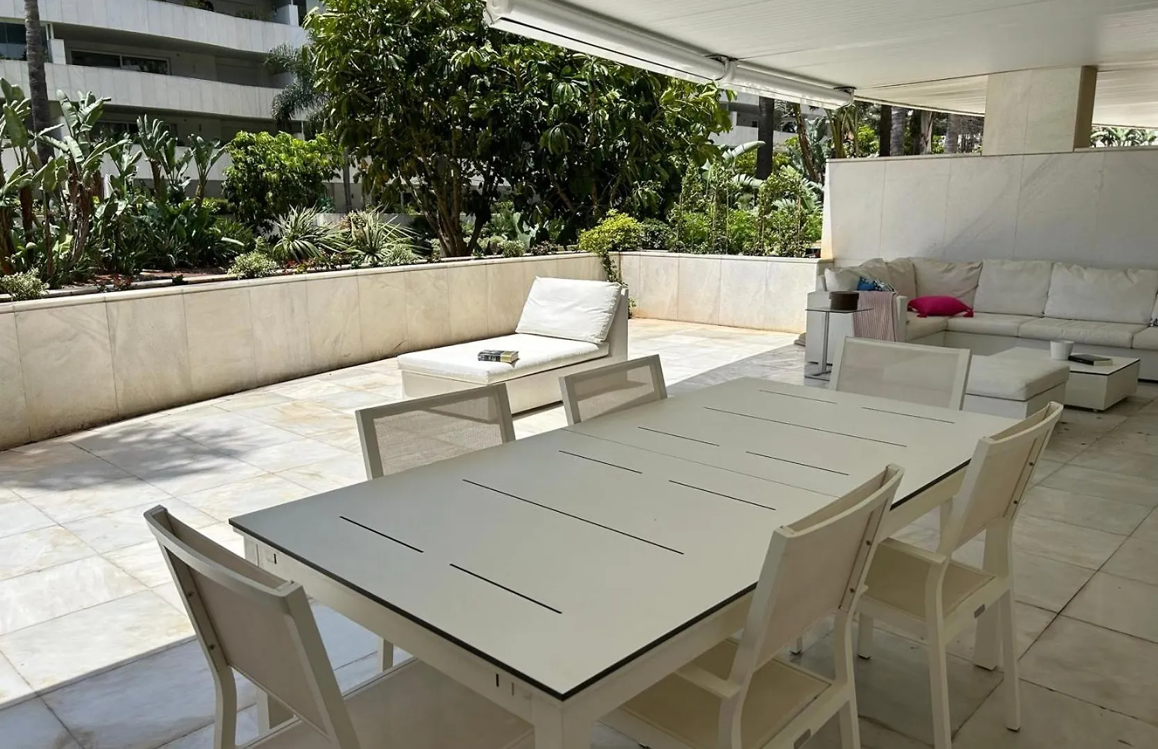 El Embrujo De Banus Es Lujo, Tranquilidad Y Prestigio En Marbella Apartment 0*,