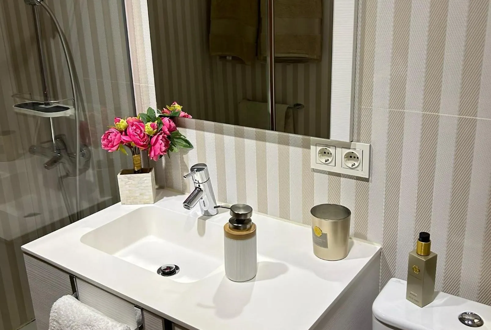 El Embrujo De Banus Es Lujo, Tranquilidad Y Prestigio En Marbella Apartment