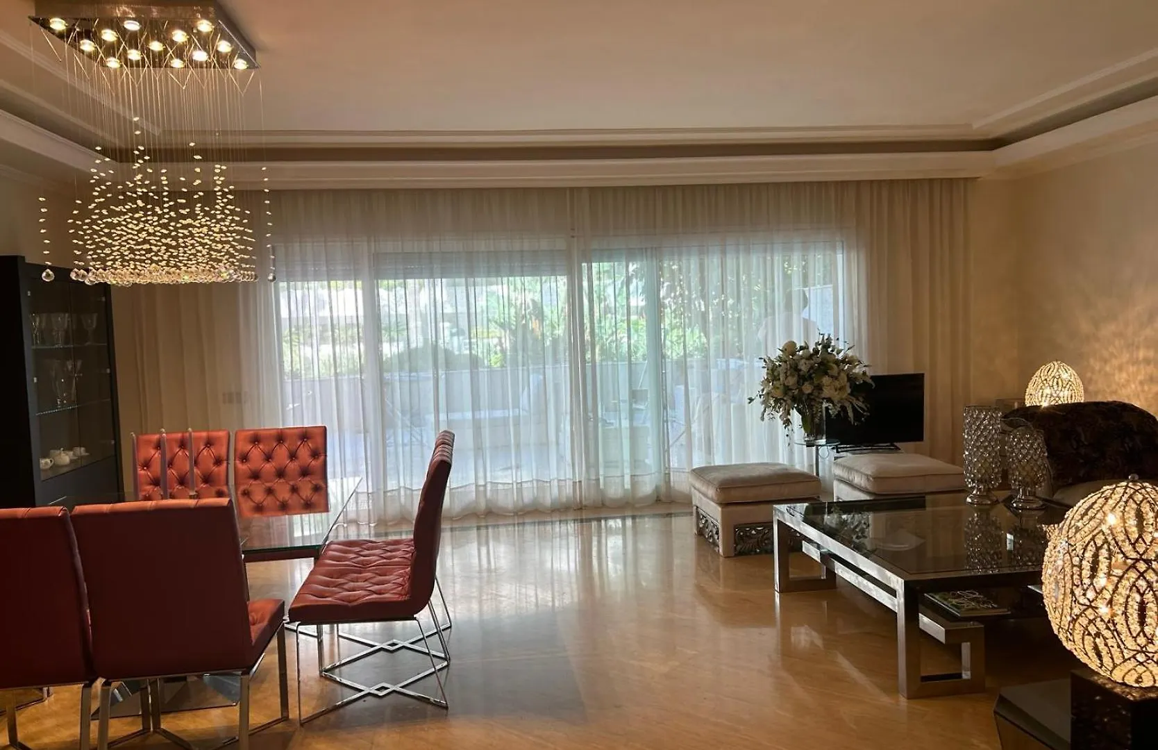 El Embrujo De Banus Es Lujo, Tranquilidad Y Prestigio En Marbella Apartment